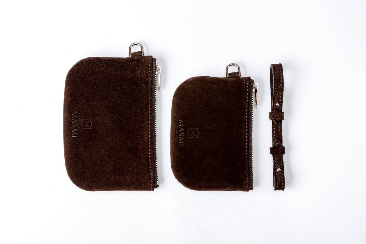 Round feel Suede Pouch